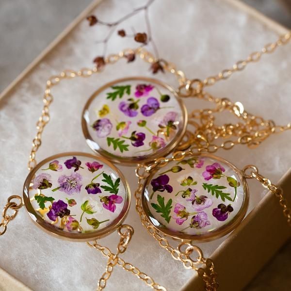 رزین | گردنبند رزین | زیورآلات رزینی | آموزش رزین