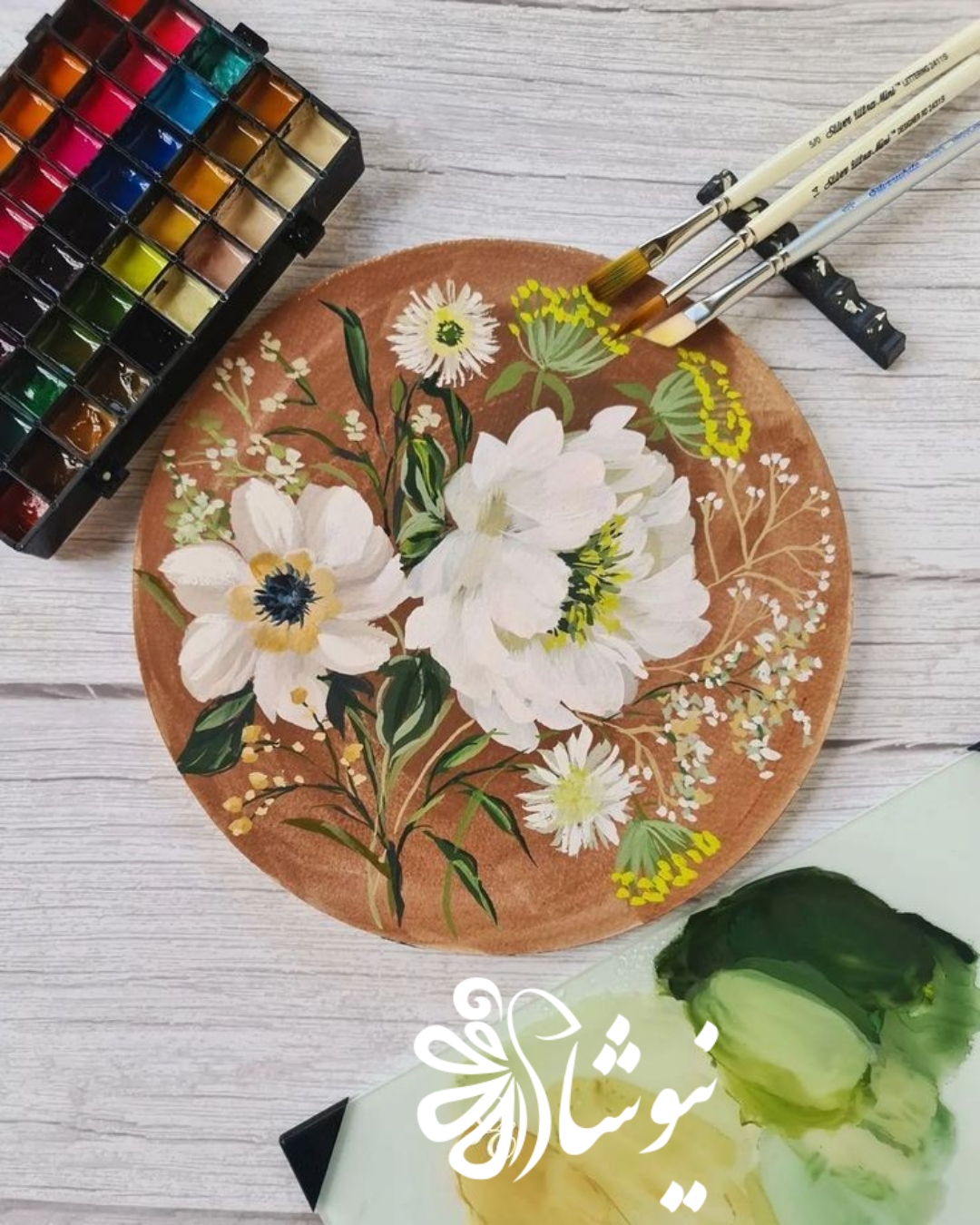 نقاشی روی چوب
