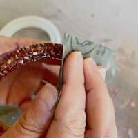 نگهداری از اشیا رزینی